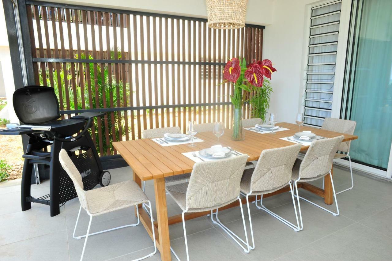 Obiches Luxury Beachfront Apartment Trou-Aux-Biches 外观 照片