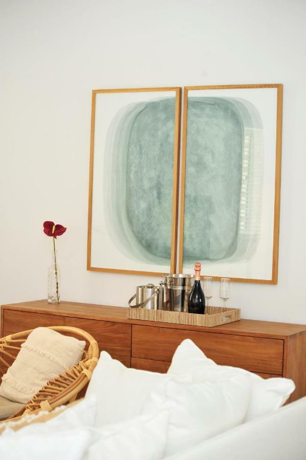 Obiches Luxury Beachfront Apartment Trou-Aux-Biches 外观 照片